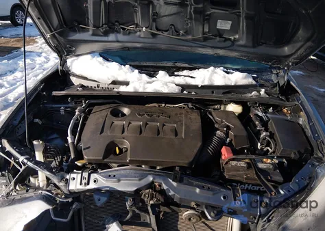 2015 Toyota Corolla Le z USA, uszkodzony, nr VIN 2T1BURHE5FC478401